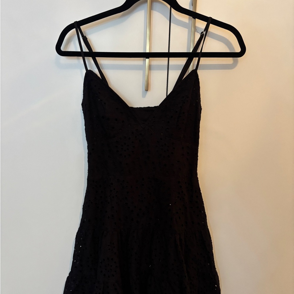 Elegant Black Midi Dress